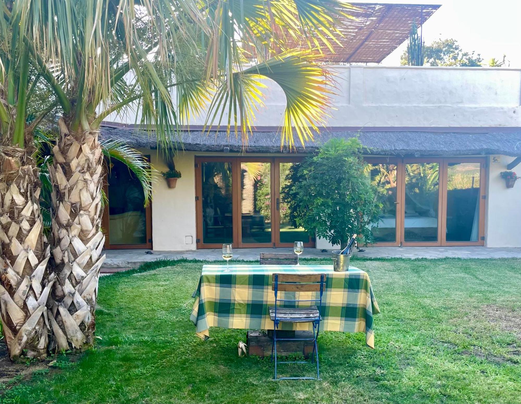 Beautiful Coastal Retreat In Punta Paloma Tarifa Lejlighed Eksteriør billede